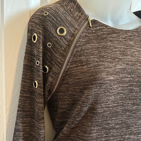 Brown Long Sleeve Top Blouse Shirt Grommet Detail Gold Zipper  Medium M NWT - Picture 9 of 10